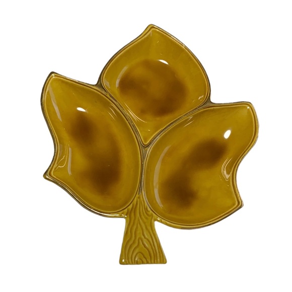 Vintage 60’s Collectable Treasure Craft Cerakic Glazed Leaf Dish